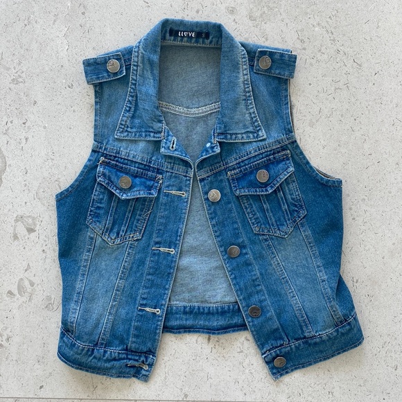 Denim vest - Picture 1 of 3